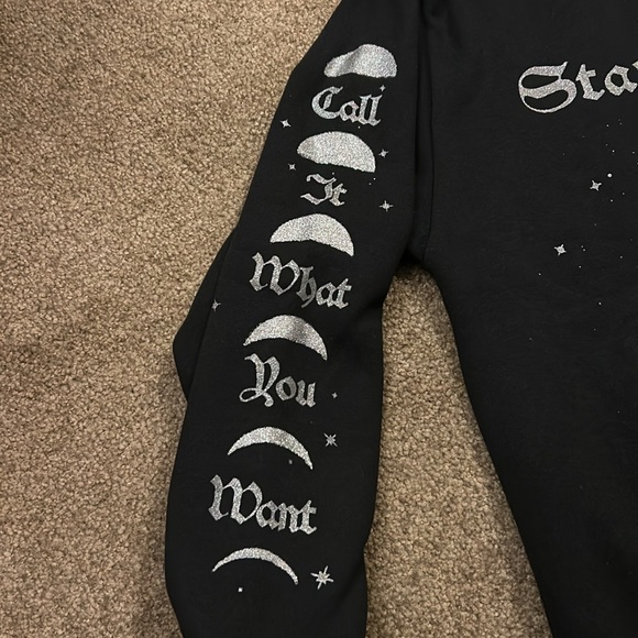 Sparking up my darkest night crewneck Taylor Swift - Picture 4 of 7